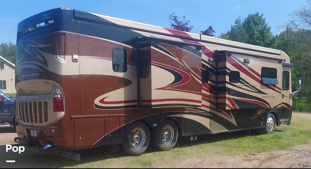 2015 Newmar Dutch Star 4018 - Used Diesel Pusher For Sale by Pop RVs in Calais, Maine features Slideout
