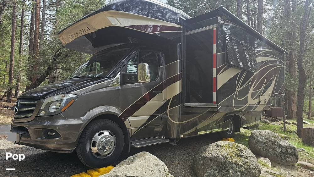 2019 Qwest 24L by Entegra Coach from Pop RVs in Fontana, California