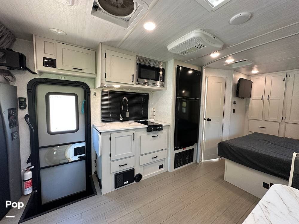 Used 2022 East to West Entrada M-Class 24FM available in O Fallon, Illinois
