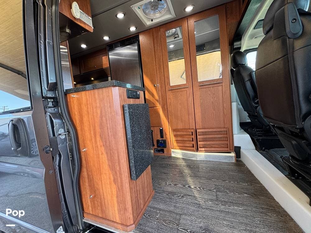 2016 Roadtrek Roadtrek Zion - Used Class B For Sale by Pop RVs in Westminster, California features Generator, Air Conditioning, Awning