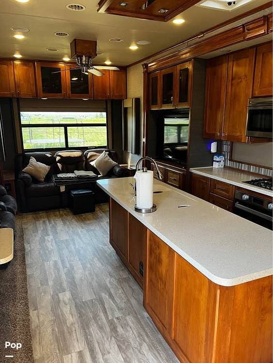 2020 Vilano 360RL by Vanleigh from Pop RVs in Evanston, Wyoming