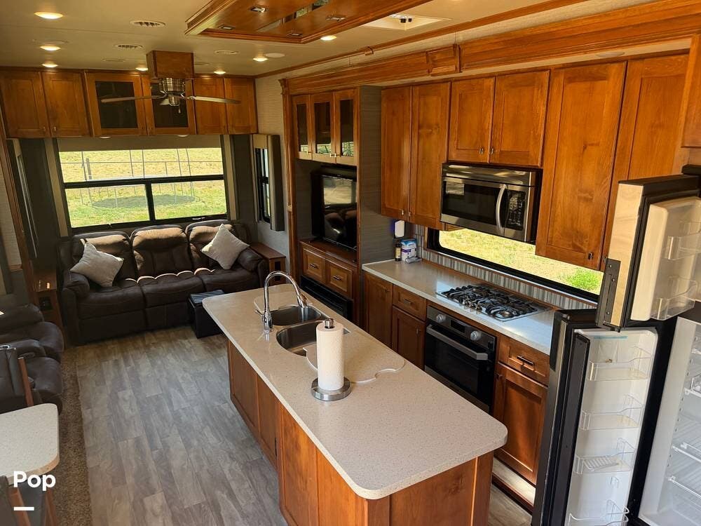 2020 Vilano 360RL by Vanleigh from Pop RVs in Evanston, Wyoming
