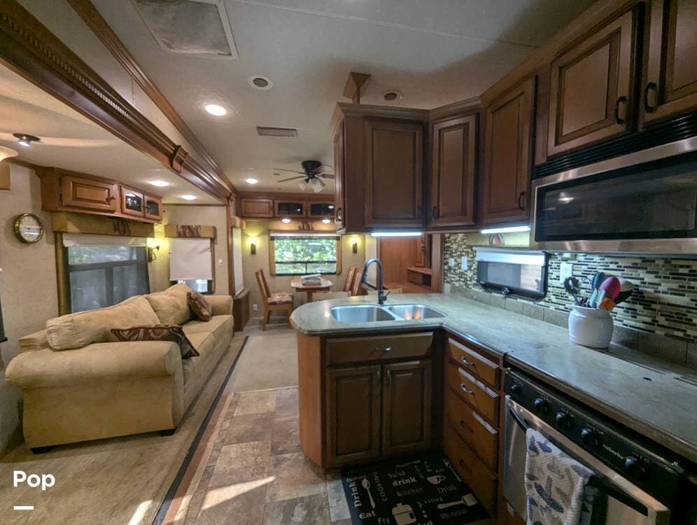 2013 Hitchhiker Champagne 38LKRSB by Nu-Wa from Pop RVs in Bradenton, Florida
