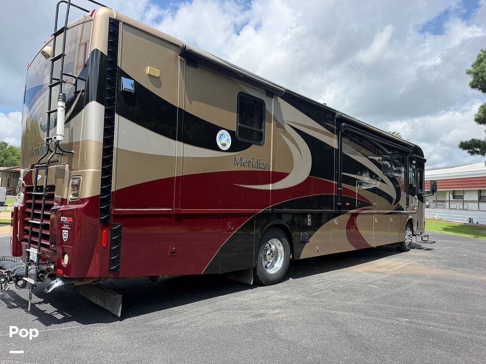 2011 Meridian 40U by Itasca from Pop RVs in Lindale, Texas