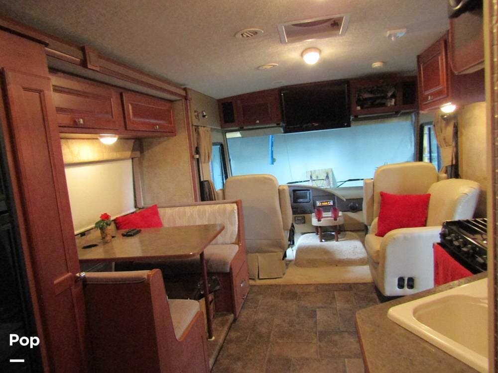 2013 Vista 26HE by Winnebago from Pop RVs in Silver City, New Mexico