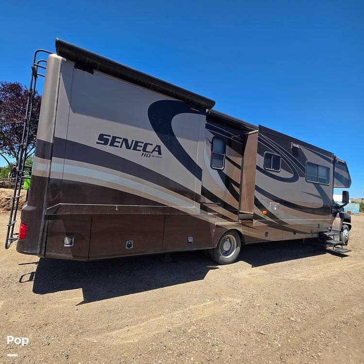 Used 2007 Jayco Seneca HD 35 GS available in Paso Robles, California