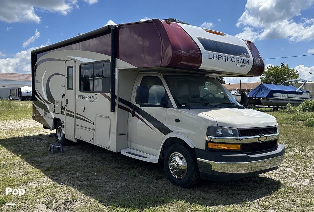 2020 Coachmen Leprechaun 260DS - Used Class C For Sale by Pop RVs in Ludington, Michigan features Slideout, Awning, Leveling Jacks, Air Conditioning, Generator