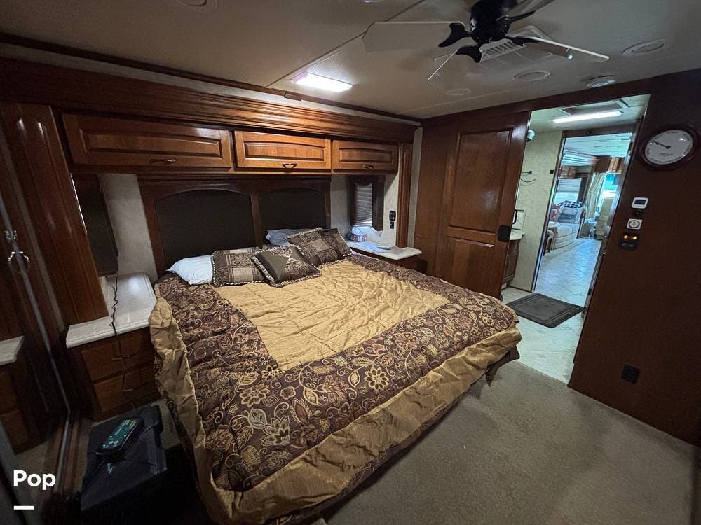 Used 2009 Monaco RV Camelot 42PDQ available in Taylorville, Illinois