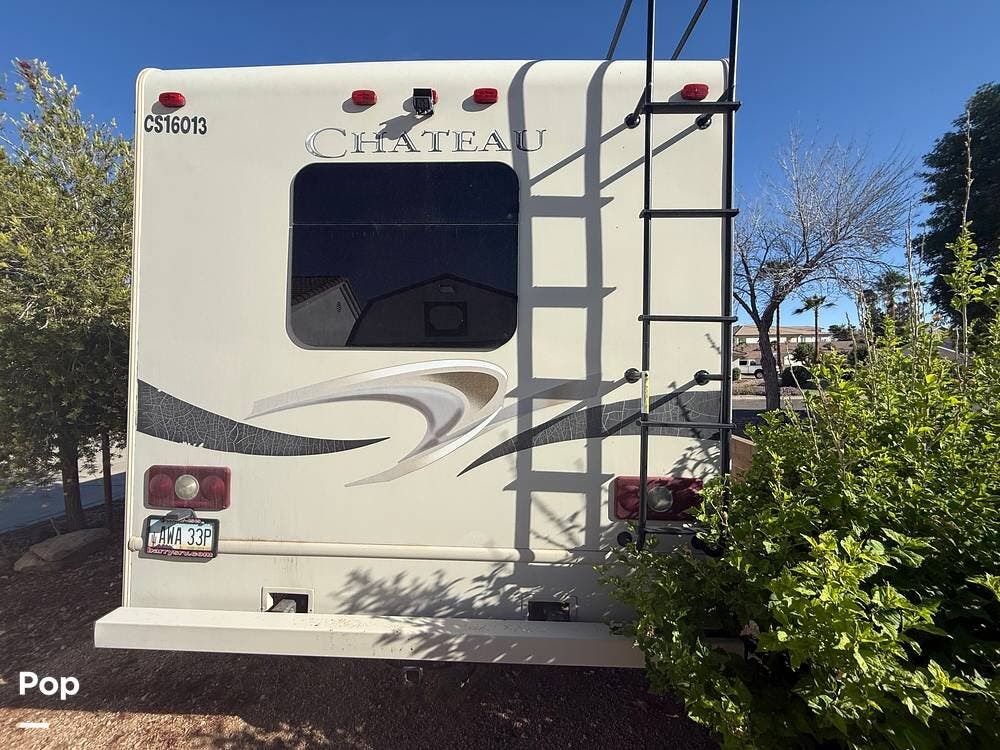 2016 Chateau 31E by Thor Motor Coach from Pop RVs in Kingman, Arizona