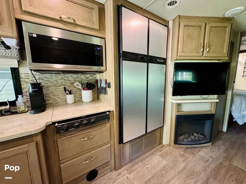 2018 Precept 33U by Jayco from Pop RVs in China Grove, North Carolina