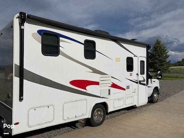 2019 Forest River Forester 2421S - Used Class C For Sale by Pop RVs in Montrose, Colorado features Air Conditioning, Generator, Awning, Slideout