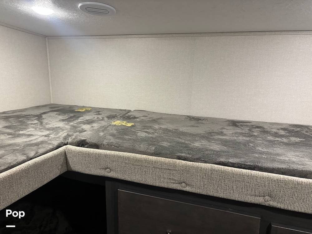 Used 2025 Forest River Shasta Phoenix Lite 274BH available in Needville, Texas