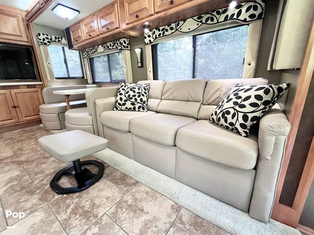 Used 2013 Tiffin Allegro 34 TGA available in Freeport, Florida