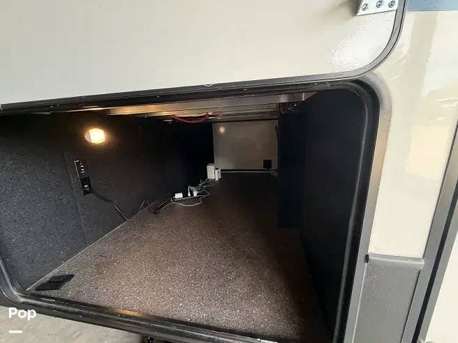 Used 2021 Keystone Montana 3791RD available in Tumwater, Washington