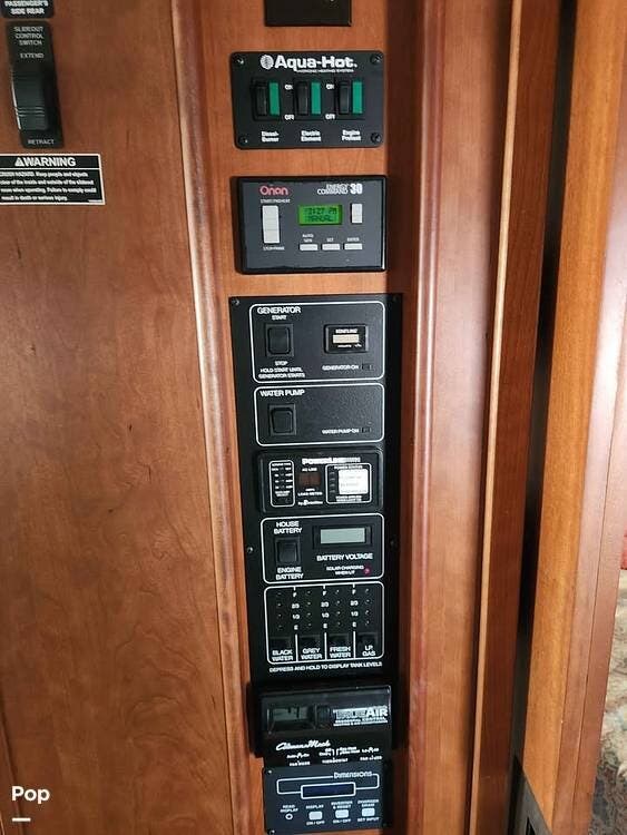 2010 Tour 40cd by Winnebago from Pop RVs in Bushnell, Florida