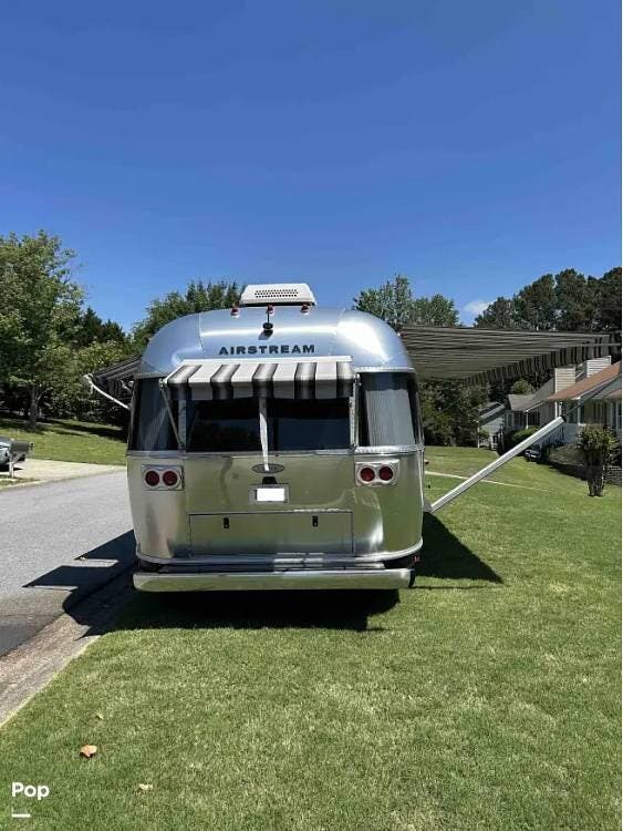 Used 2018 Airstream Classic 30RBQ available in Marietta, Georgia