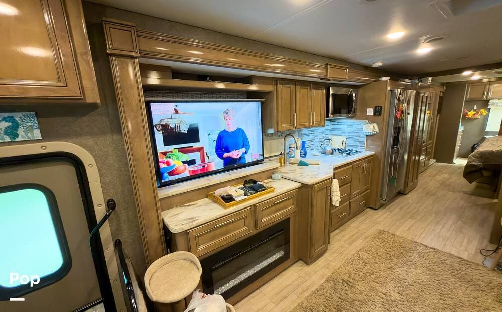 Used 2020 Thor Motor Coach Challenger 37FH available in Kissimmee, Florida