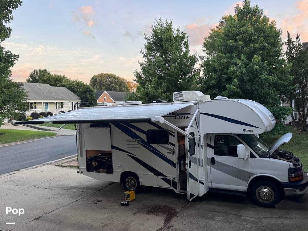 Used 2021 Thor Motor Coach Freedom Elite 22HE available in Suffolk, Virginia