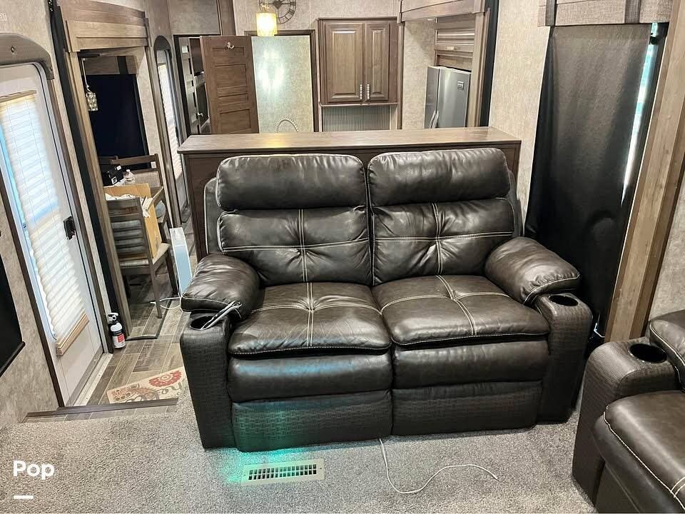 Used 2018 Highland Ridge Open Range 427BHS available in Ardmore, Oklahoma