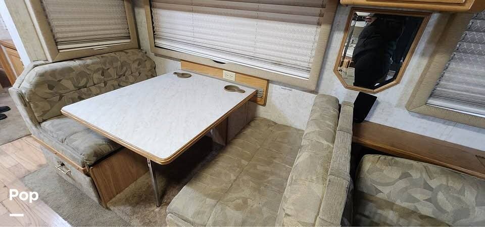2006 Journey 32T by Winnebago from Pop RVs in Little Egg Harbor Township, New Jersey