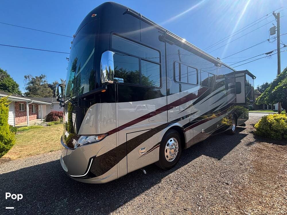2018 Allegro Red 33AA by Tiffin from Pop RVs in Woodland, Washington