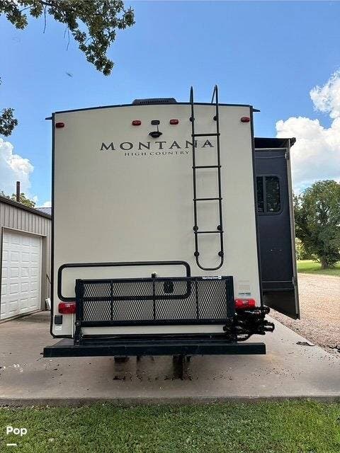 Used 2018 Keystone Montana High Country 375FL available in Altoona, Kansas