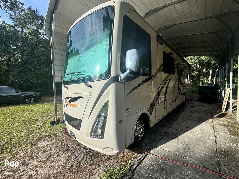 2017 Windsport 34F by Thor Motor Coach from Pop RVs in Spring Hill, Florida