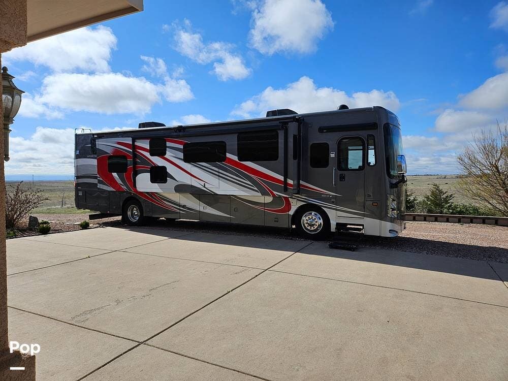2018 Coachmen Sportscoach 407FW - Used Diesel Pusher For Sale by Pop RVs in Calhan, Colorado features Air Conditioning, Awning, Generator, Slideout