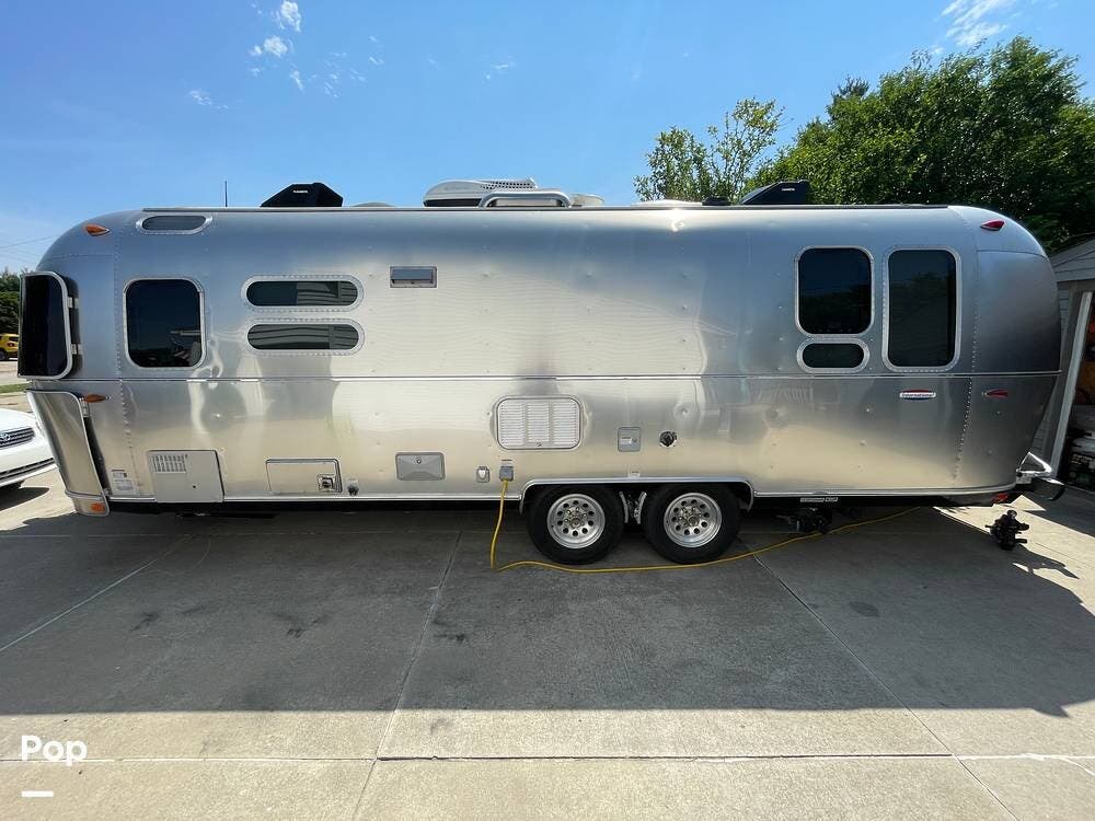 2017 International 28RB by Airstream from Pop RVs in Saint Clair Shores, Michigan