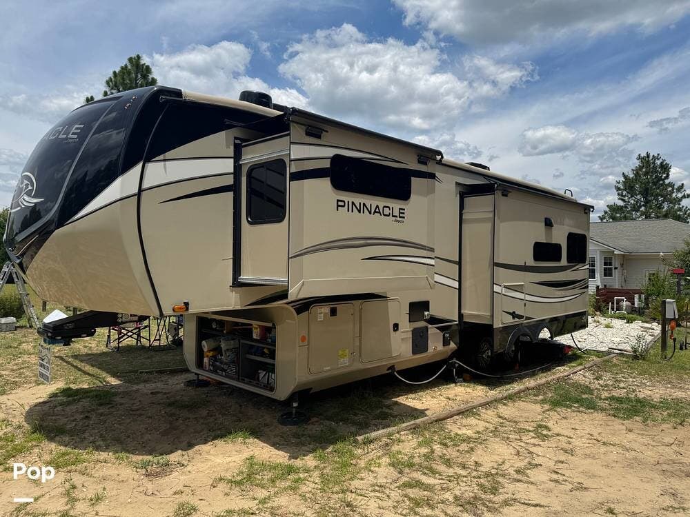 2021 Pinnacle 32RLTS by Jayco from Pop RVs in Cheraw, South Carolina