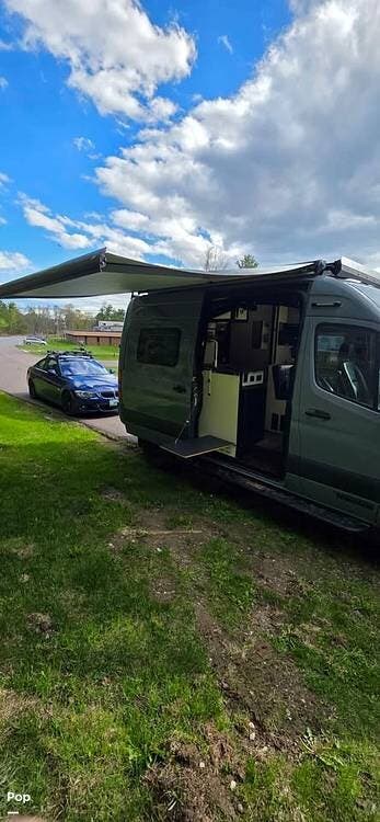 2023 Winnebago Revel 44E 4X4 - Used Class B For Sale by Pop RVs in Shelburne, Vermont features Air Conditioning