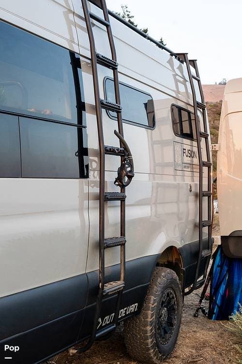 2020 Miscellaneous Outside Vans Fusion 170 Mercedes 2500 4x4 - Used Conversion Van For Sale by Pop RVs in Bend, Oregon features Air Conditioning