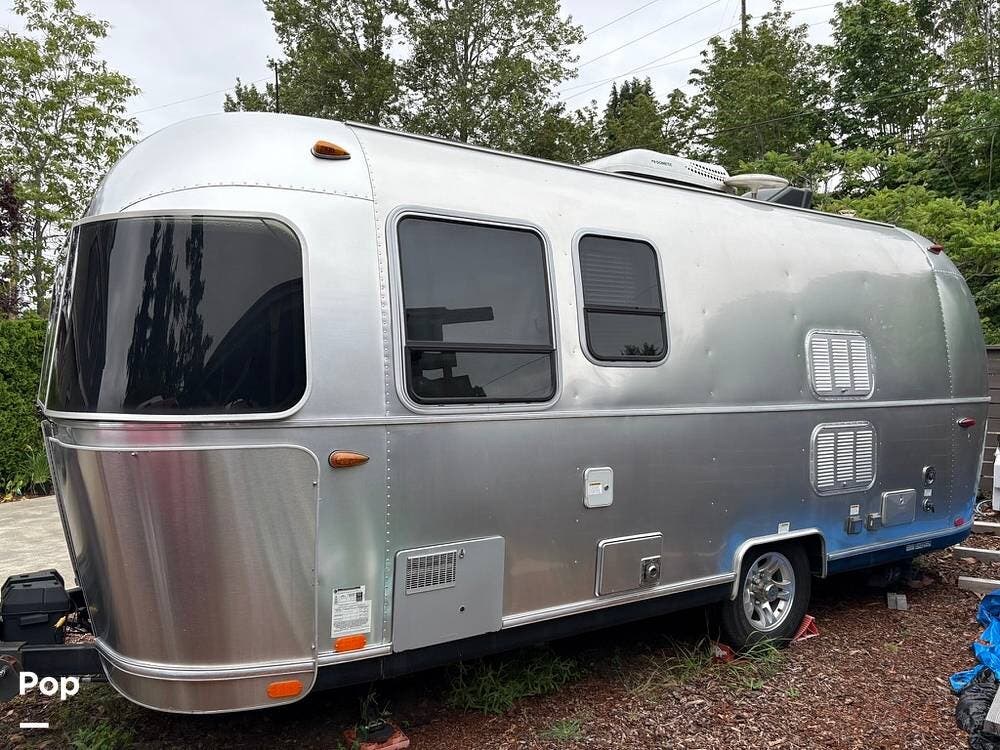 2019 Airstream Bambi 22FB - Used Travel Trailer For Sale by Pop RVs in Renton, Washington features Awning, Air Conditioning