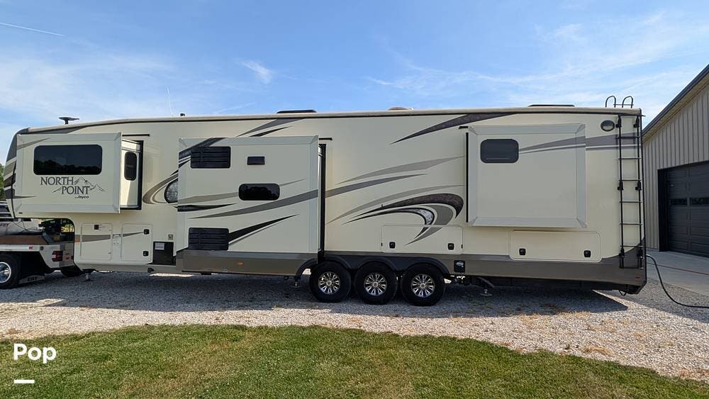 2019 North Point 385THWS by Jayco from Pop RVs in Cutler, Indiana