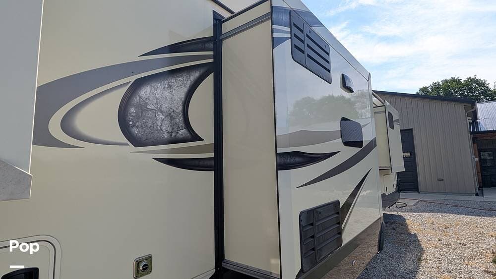 Used 2019 Jayco North Point 385THWS available in Cutler, Indiana