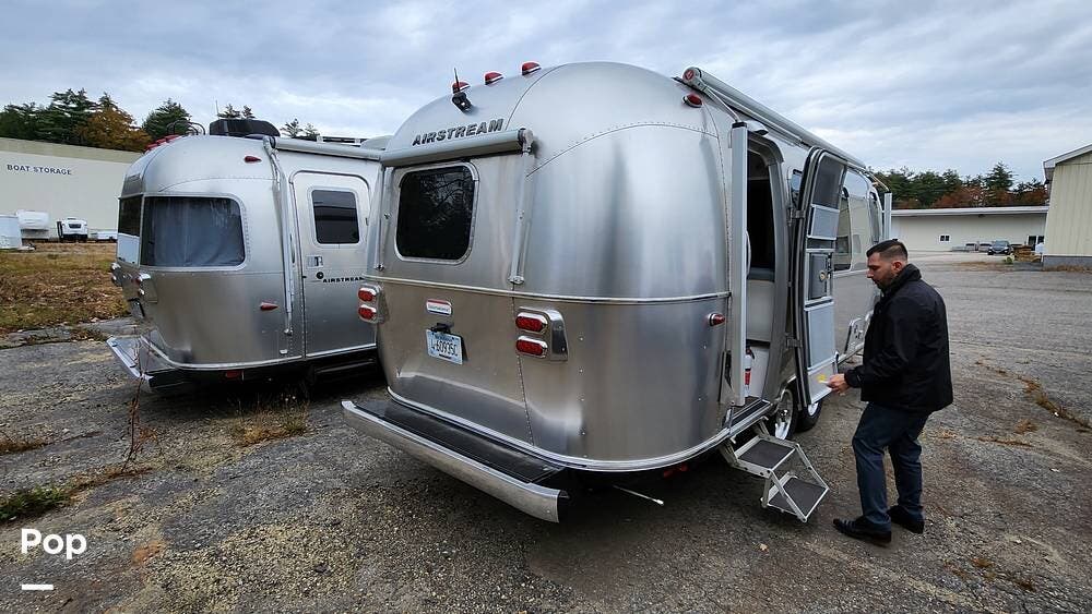 2022 Airstream International 23FB - Used Travel Trailer For Sale by Pop RVs in Lebanon, Maine features Air Conditioning, Leveling Jacks, Awning