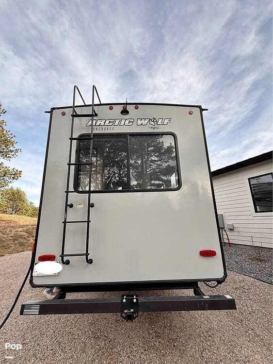 Used 2021 Cherokee Arctic Wolf 3880 Suite available in Colorado Springs, Colorado