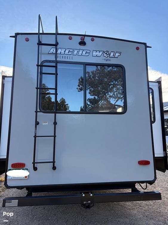 2021 Arctic Wolf 3880 Suite by Cherokee from Pop RVs in Colorado Springs, Colorado