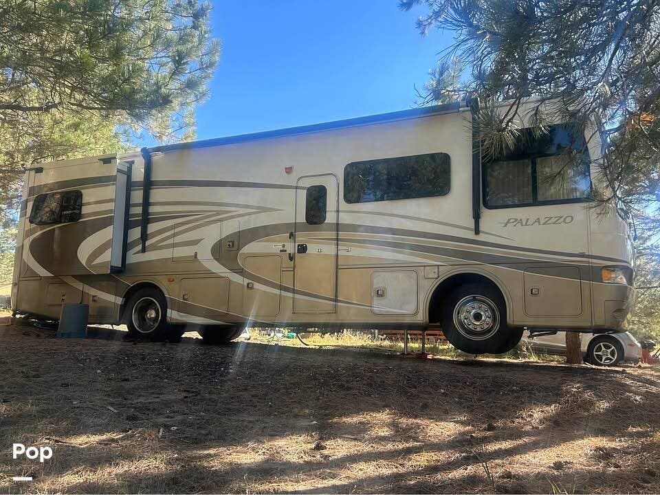2014 Palazzo 33.3 by Thor Motor Coach from Pop RVs in Monument, Colorado