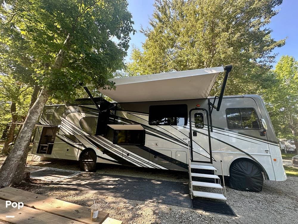 2024 Fortis 36Y by Fleetwood from Pop RVs in Sunset Beach, North Carolina