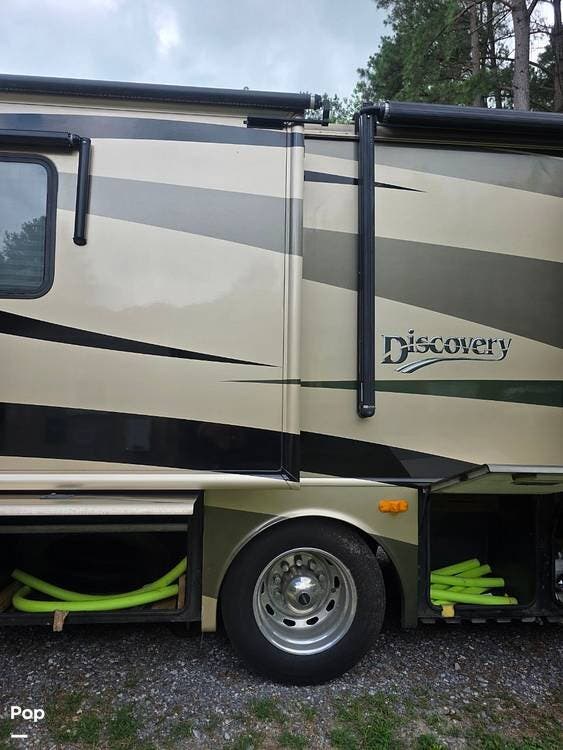 Used 2005 Fleetwood Discovery 39L available in Goldsboro, Maryland