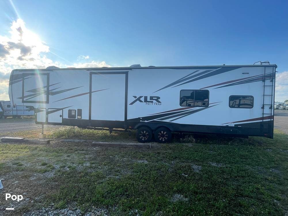 2022 XLR Nitro 35DK5 by Forest River from Pop RVs in Warren, Michigan
