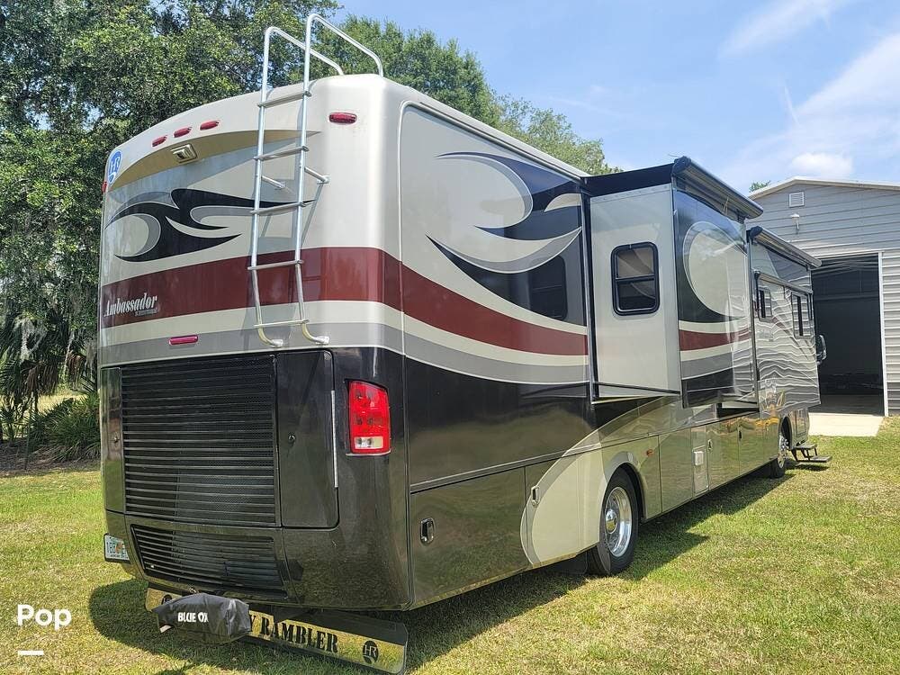 2008 Holiday Rambler Ambassador Holiday Rambler  40 DFT - Used Diesel Pusher For Sale by Pop RVs in Crystal River, Florida features Slideout