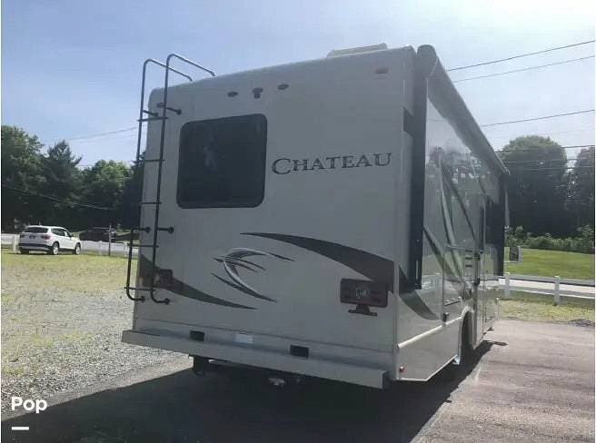 Used 2018 Thor Motor Coach Chateau 26B available in Lincoln, Rhode Island