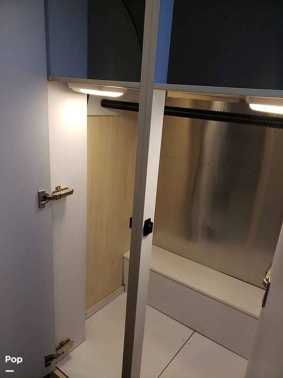 2021 Flying Cloud 30rb by Airstream from Pop RVs in Miami, Florida