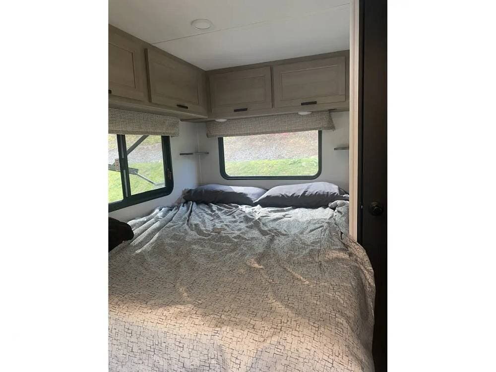 Used 2024 Forest River Sunseeker 2150s LE available in Ithaca, New York