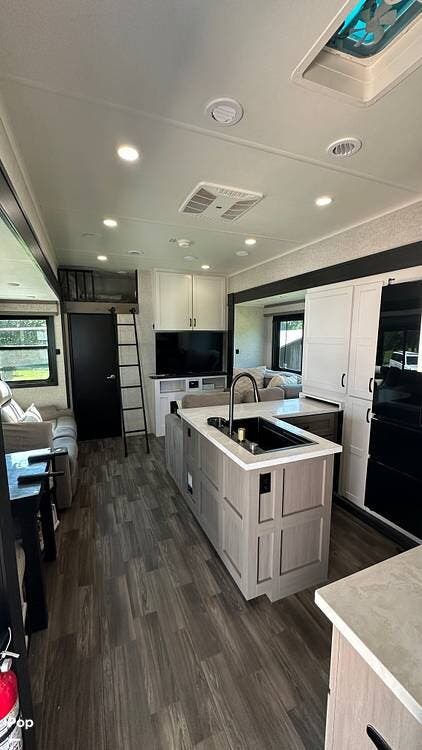 2025 Seismic 395 by Jayco from Pop RVs in Locust, North Carolina