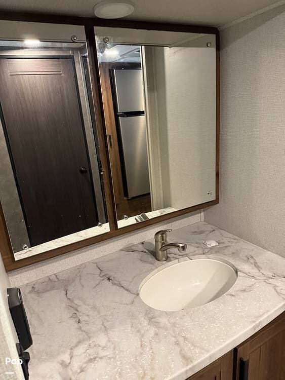 2021 Forest River Sunseeker 3050S - Used Class C For Sale by Pop RVs in Anderson, South Carolina features Slideout