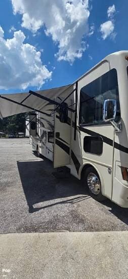 Used 2015 Thor Motor Coach Windsport 34E available in Winter Haven, Florida