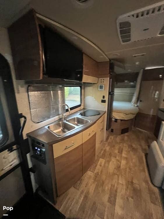 2016 View 24j by Winnebago from Pop RVs in Fairview, Oregon